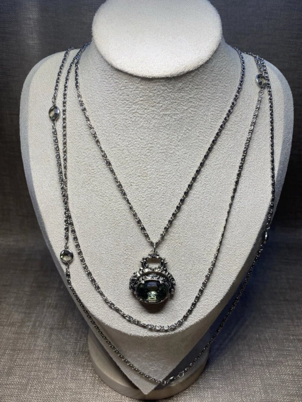 Vintage Goldette NY Green Glass Pendant Necklace Multi Strand 24” Statement